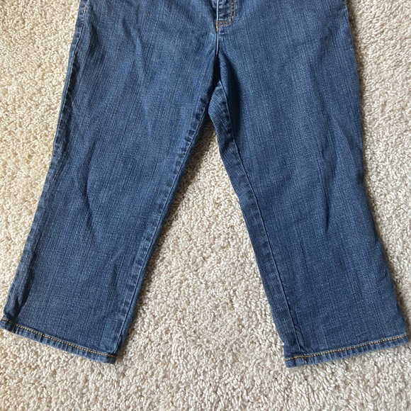 Michael Kors Jean Denim Flap Capris Size 12 Petite - Picture 5 of 5